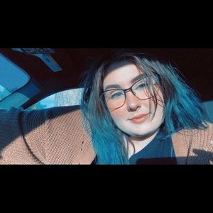 Meet your Posher, Kelsey